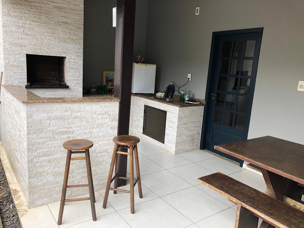 Casa à venda, 220 m² por R$ 999.000,00 Casa à venda, 220 m² por R$ 999.000,00