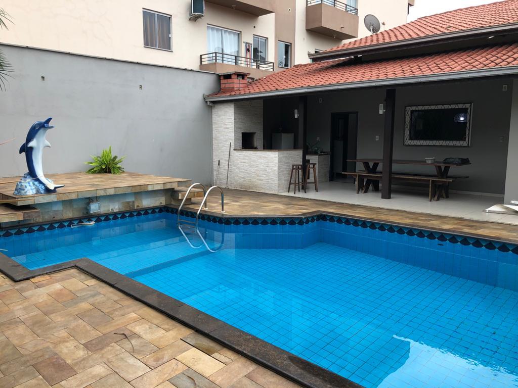 Casa à venda, 220 m² por R$ 999.000,00 Casa à venda, 220 m² por R$ 999.000,00