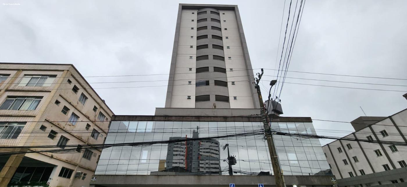 Apartamento para alugar  no Centro - Joinville, SC. Imóveis