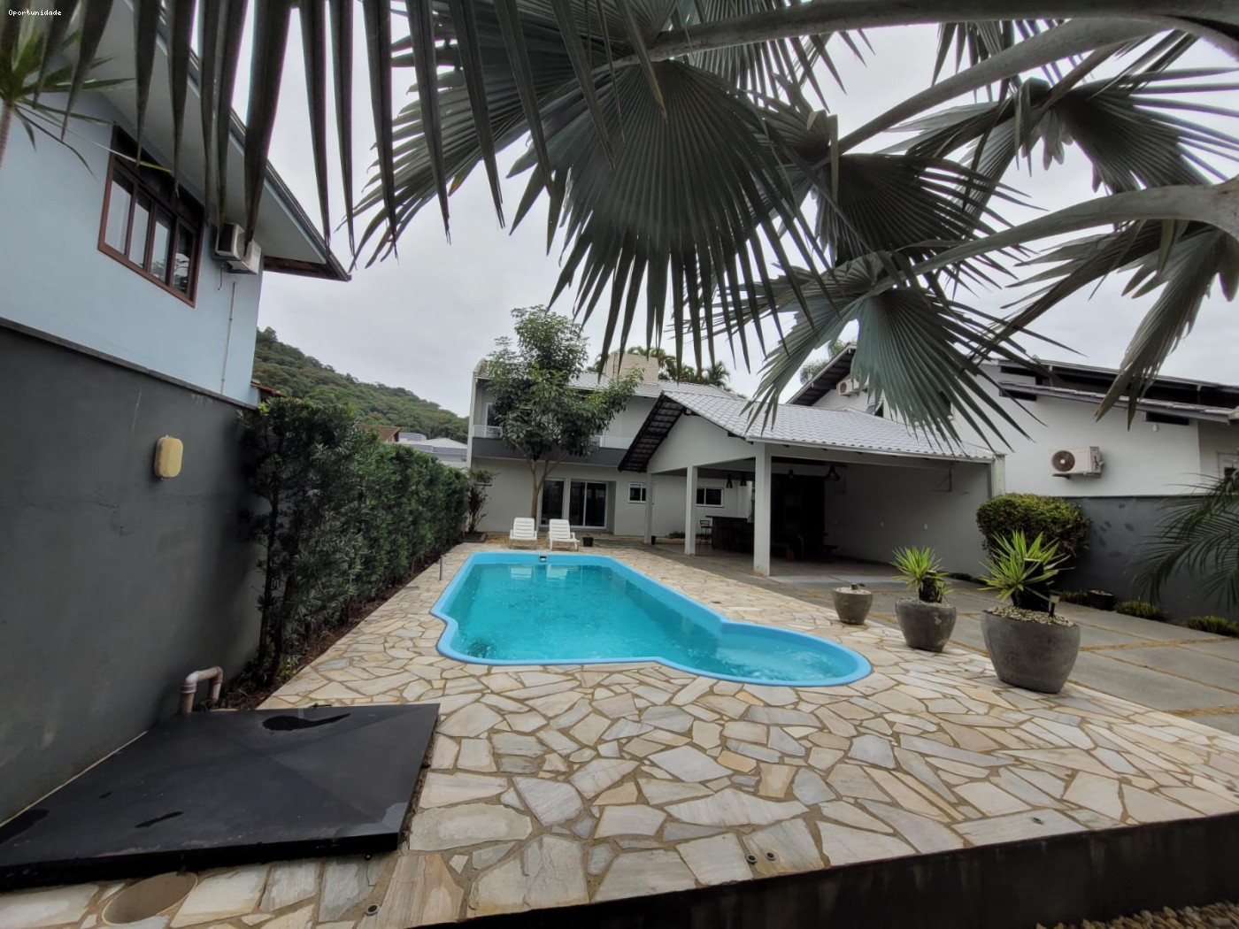 Casa à venda  no Saguaçu - Joinville, SC. Imóveis
