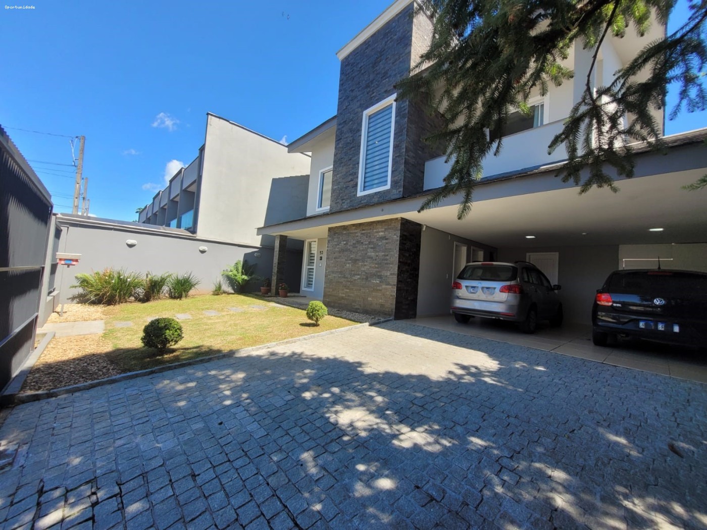 Casa com 3 Dormitórios à venda, 239 m² por R$ 1.850.000,00 Casa com 3 Dormitórios à venda, 239 m² por R$ 1.850.000,00