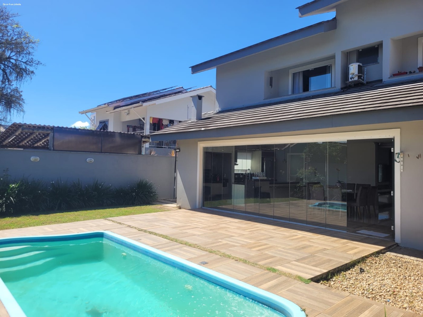 Casa com 3 Dormitórios à venda, 239 m² por R$ 1.850.000,00 Casa com 3 Dormitórios à venda, 239 m² por R$ 1.850.000,00