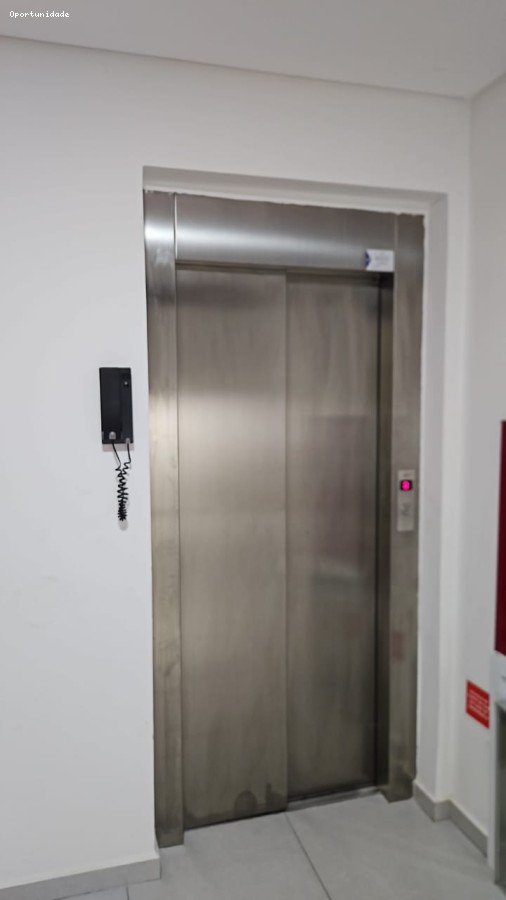 Apartamento com 2 Dormitórios à venda, 73 m² por R$ 379.000,00 Apartamento com 2 Dormitórios à venda, 73 m² por R$ 379.000,00