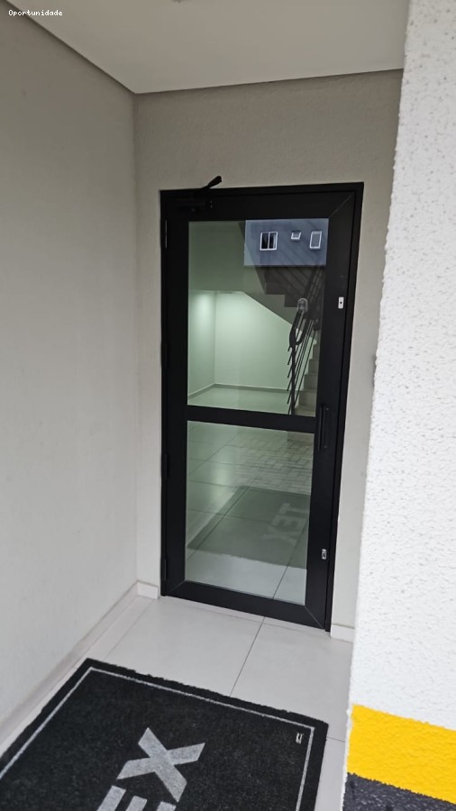 Apartamento com 2 Dormitórios à venda, 73 m² por R$ 379.000,00 Apartamento com 2 Dormitórios à venda, 73 m² por R$ 379.000,00