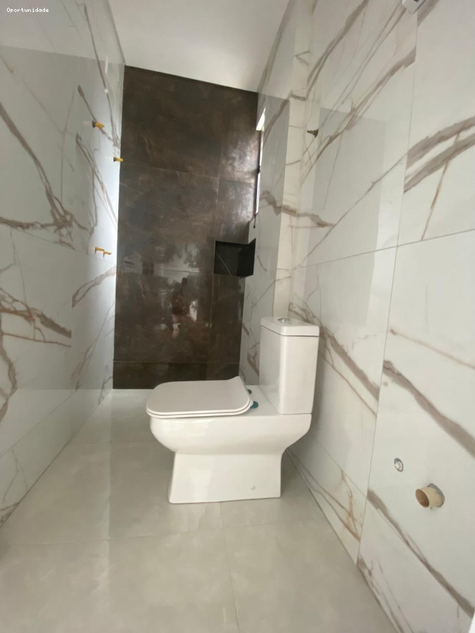 Casa com 3 Dormitórios à venda, 128 m² por R$ 750.000,00 Casa com 3 Dormitórios à venda, 128 m² por R$ 750.000,00