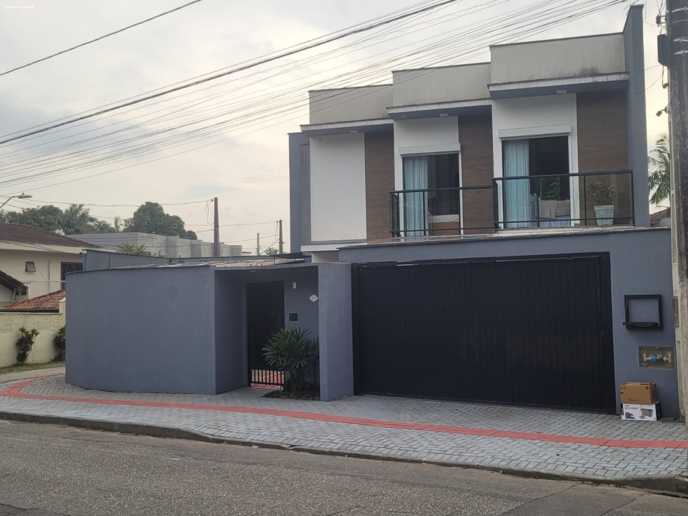 Casa à venda  no Saguaçu - Joinville, SC. Imóveis
