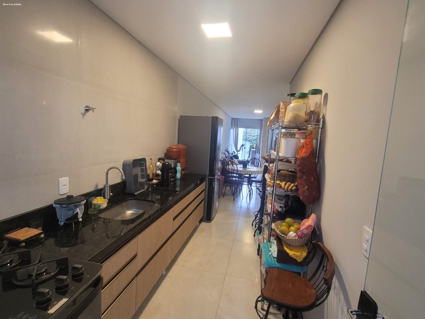 Casa com 2 Dormitórios à venda, 73 m² por R$ 465.000,00 Casa com 2 Dormitórios à venda, 73 m² por R$ 465.000,00