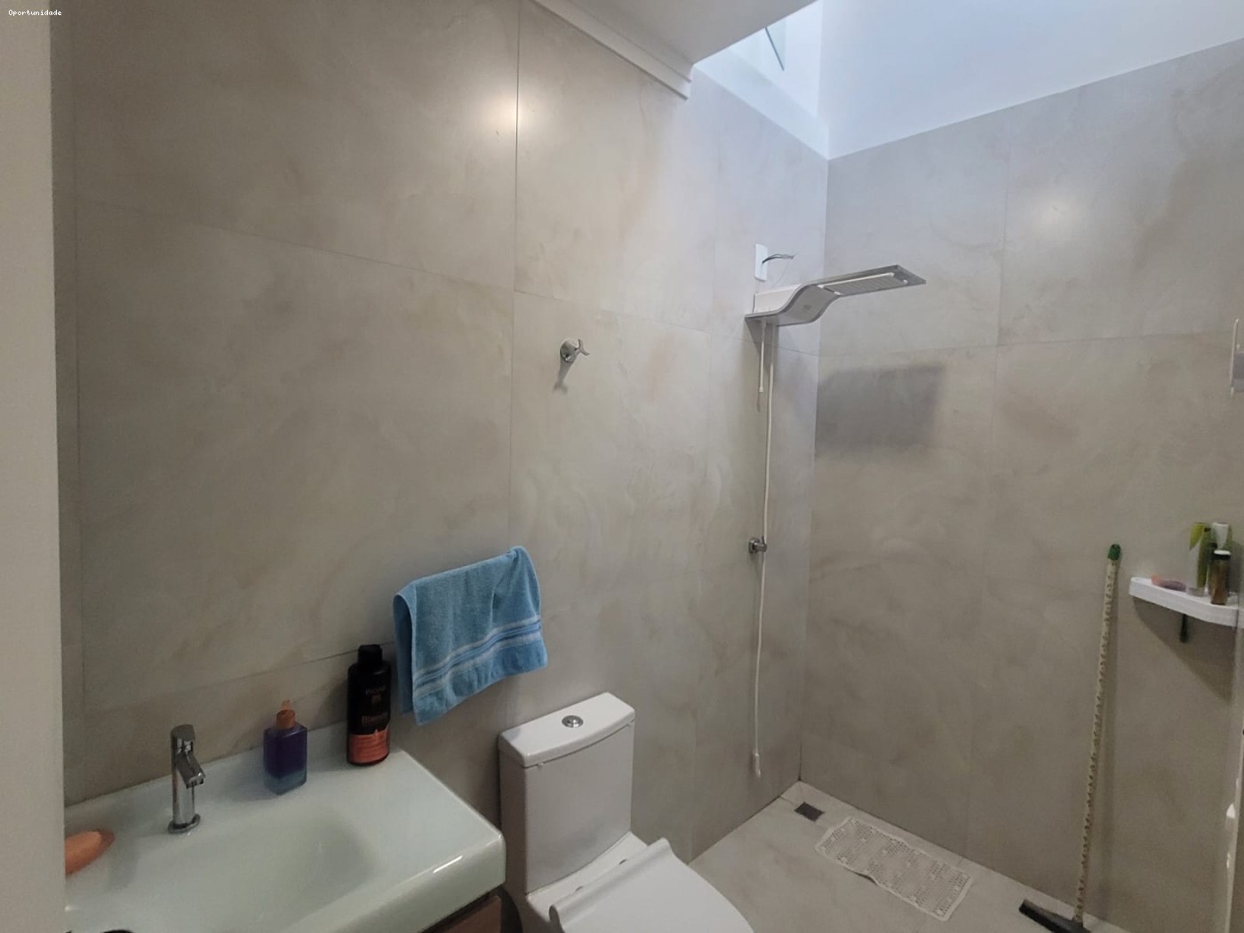 Casa com 2 Dormitórios à venda, 73 m² por R$ 465.000,00 Casa com 2 Dormitórios à venda, 73 m² por R$ 465.000,00