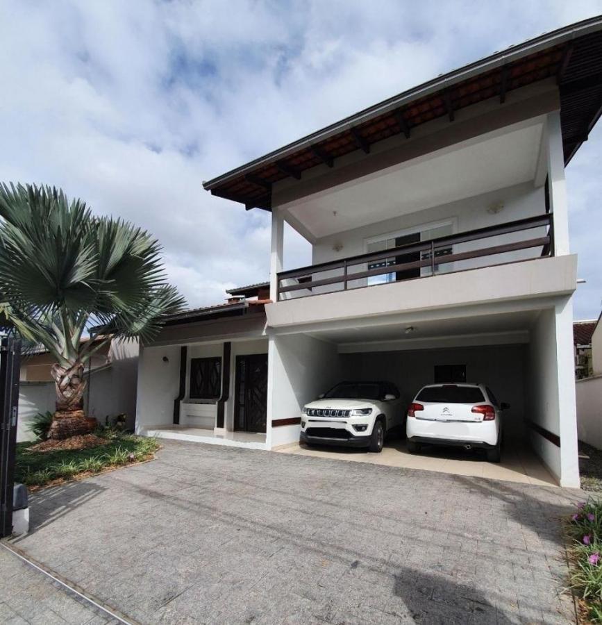 Casa à venda  no Costa e Silva - Joinville, SC. Imóveis