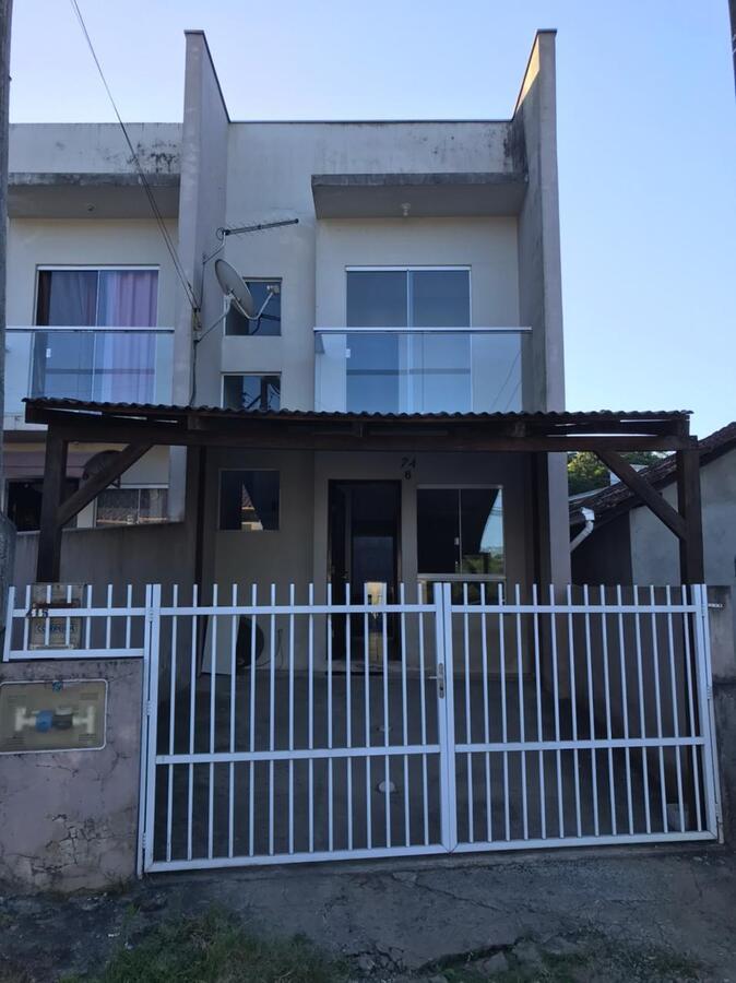 Casa à venda  no Parque Guarani - Joinville, SC. Imóveis