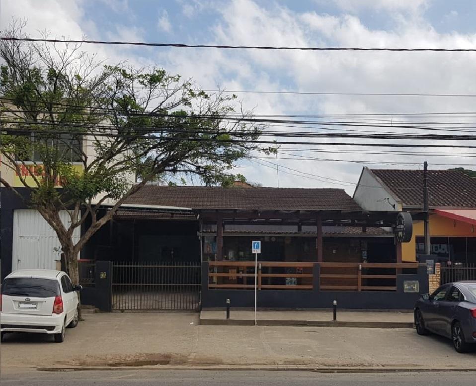 Casa à venda  no Parque Guarani - Joinville, SC. Imóveis