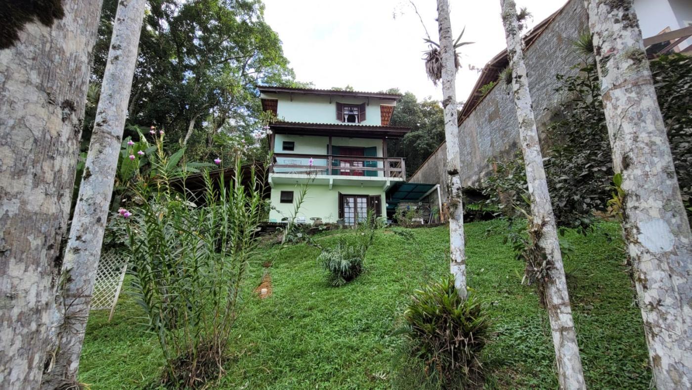 Casa à venda  no Glória - Joinville, SC. Imóveis