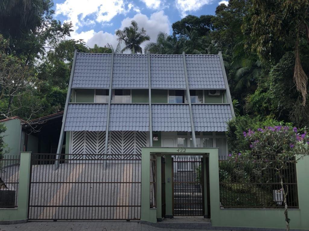Casa à venda  no América - Joinville, SC. Imóveis