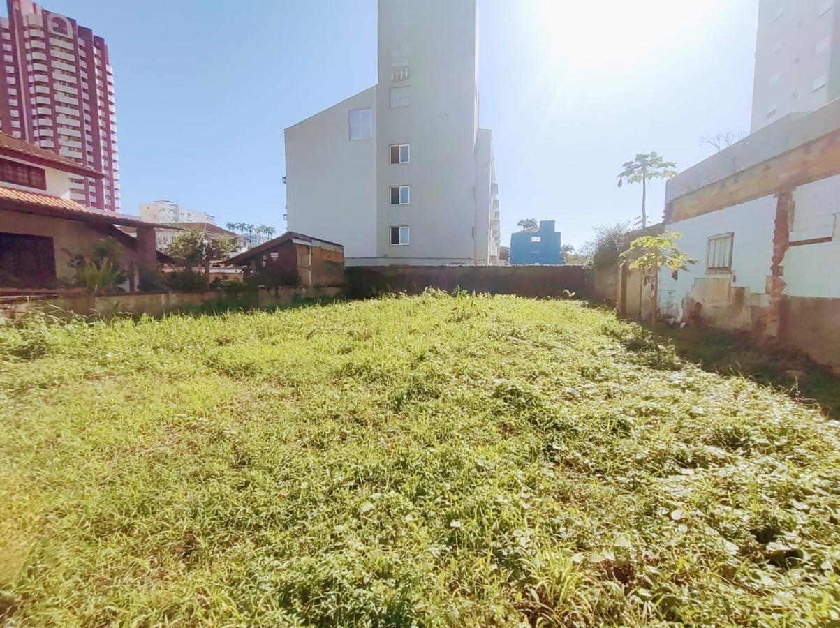 Terreno/Lote à venda  no Centro - Joinville, SC. Imóveis
