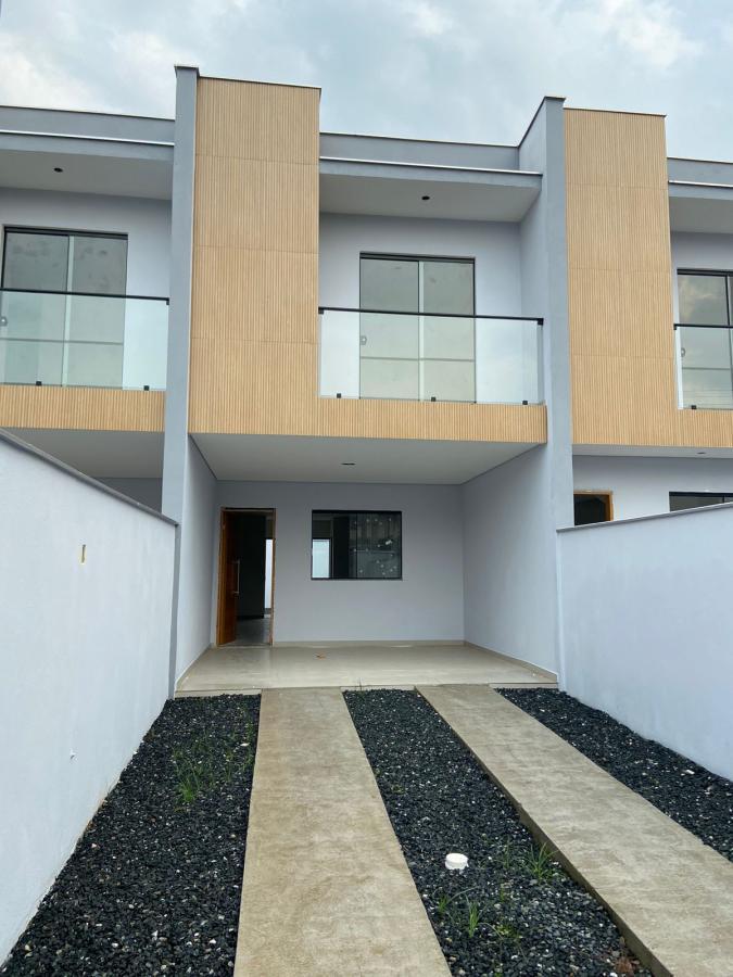 Casa à venda  no João Costa - Joinville, SC. Imóveis