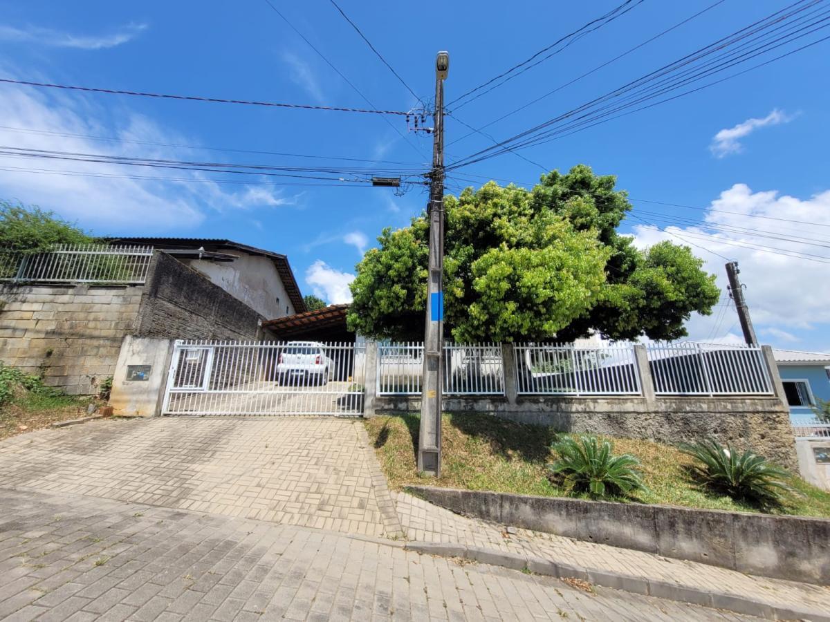 Casa à venda  no João Costa - Joinville, SC. Imóveis
