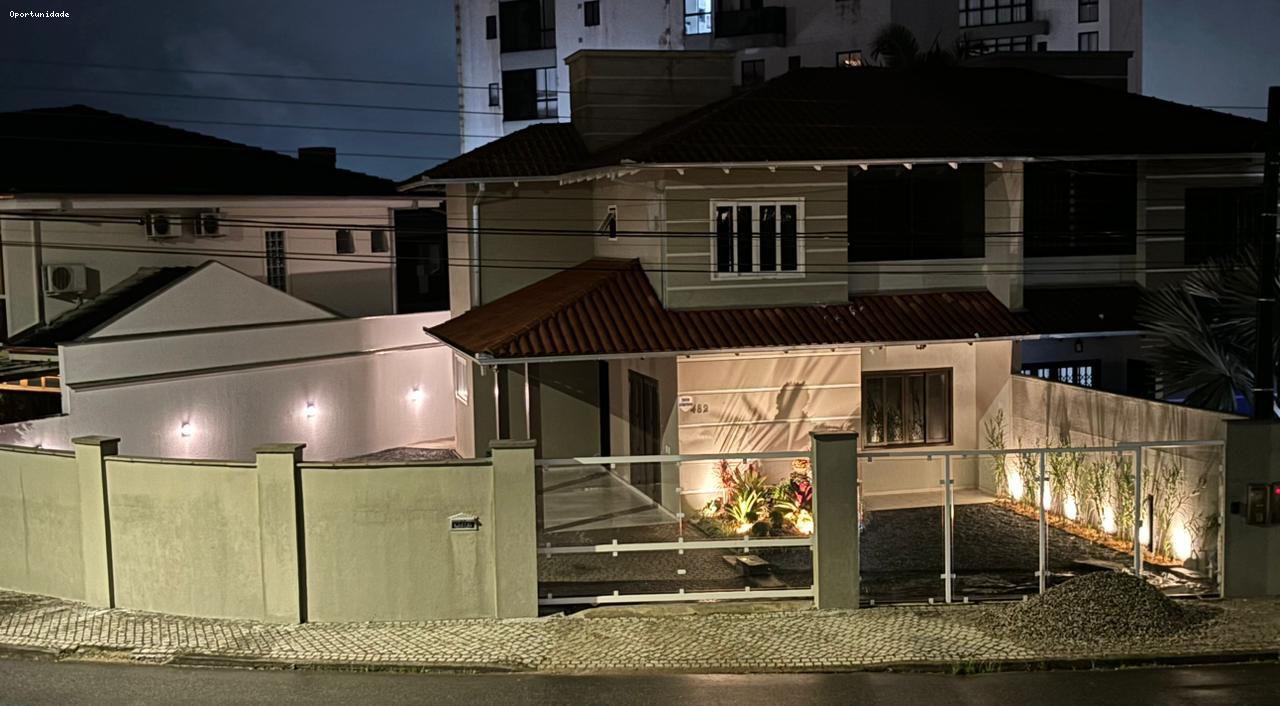 Casa à venda  no Costa e Silva - Joinville, SC. Imóveis
